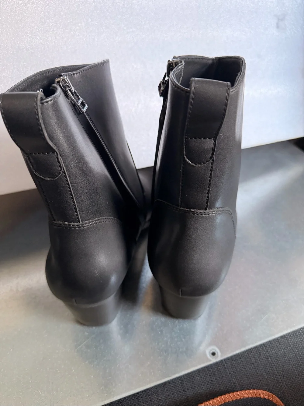 Classic Black Leather Chukka Boots